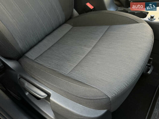 Чорний Шкода Октавія, об'ємом двигуна 2 л та пробігом 218 тис. км за 15299 $, фото 127 на Automoto.ua