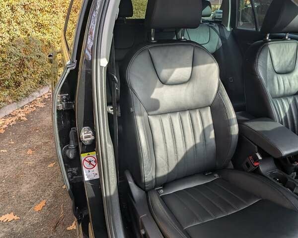 Чорний Шкода Октавія, об'ємом двигуна 1.97 л та пробігом 185 тис. км за 17999 $, фото 7 на Automoto.ua