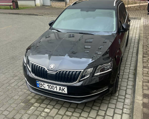 Черный Шкода Октавия, объемом двигателя 1.97 л и пробегом 130 тыс. км за 17500 $, фото 1 на Automoto.ua