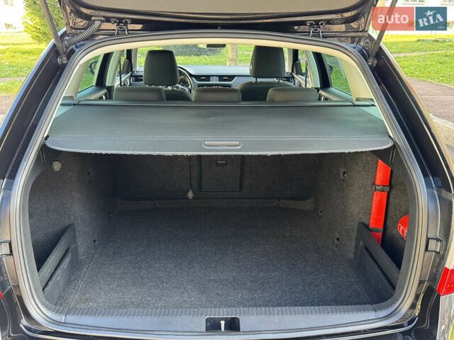 Чорний Шкода Октавія, об'ємом двигуна 2 л та пробігом 218 тис. км за 15299 $, фото 157 на Automoto.ua