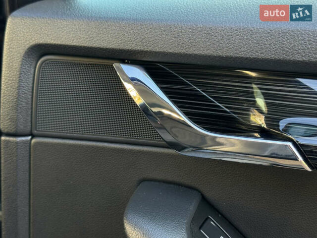 Чорний Шкода Октавія, об'ємом двигуна 2 л та пробігом 218 тис. км за 15299 $, фото 148 на Automoto.ua