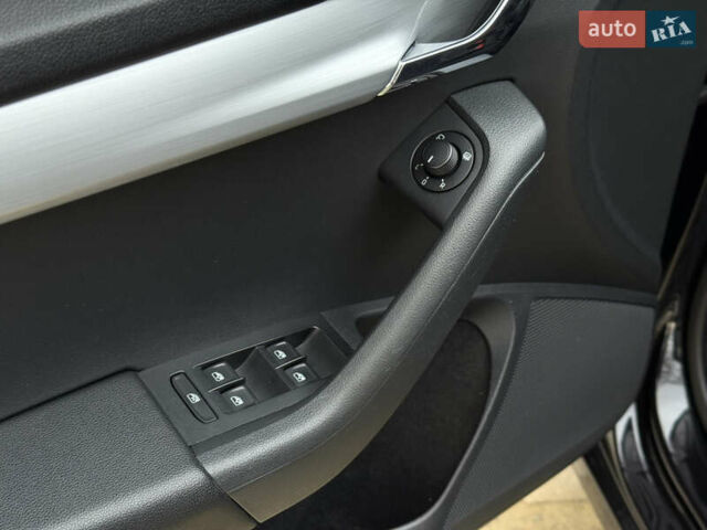 Черный Шкода Октавия, объемом двигателя 1.6 л и пробегом 189 тыс. км за 18900 $, фото 13 на Automoto.ua