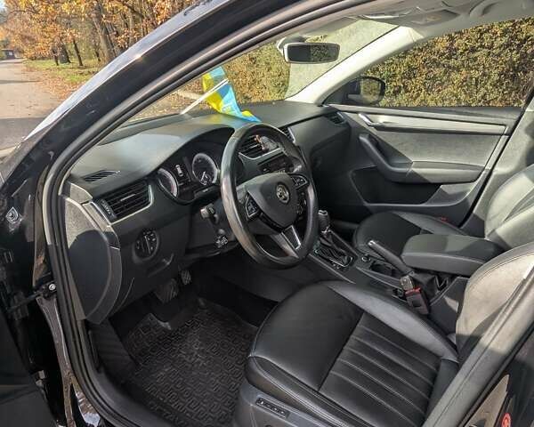 Чорний Шкода Октавія, об'ємом двигуна 1.97 л та пробігом 185 тис. км за 17999 $, фото 6 на Automoto.ua