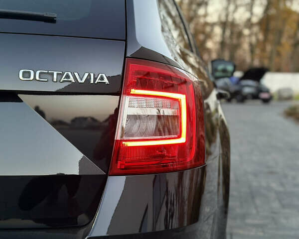 Черный Шкода Октавия, объемом двигателя 1.97 л и пробегом 278 тыс. км за 14800 $, фото 6 на Automoto.ua