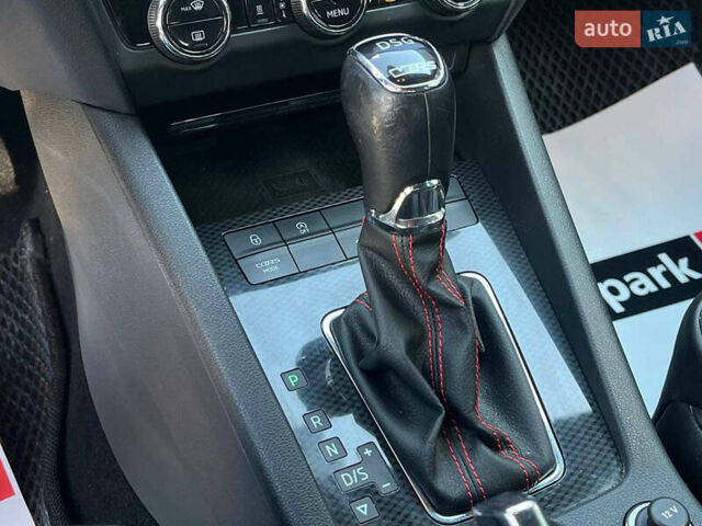 Черный Шкода Октавия, объемом двигателя 2 л и пробегом 240 тыс. км за 18690 $, фото 22 на Automoto.ua