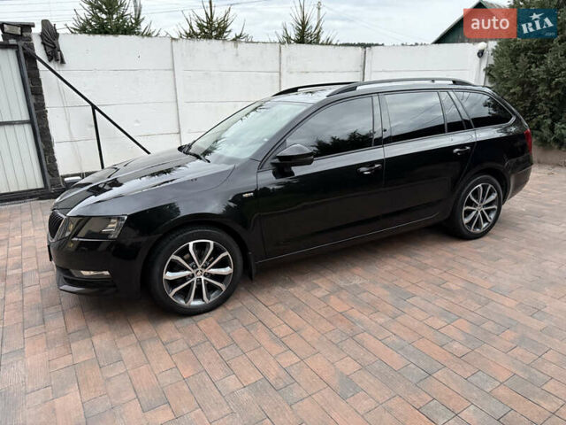 Чорний Шкода Октавія, об'ємом двигуна 1.6 л та пробігом 155 тис. км за 15500 $, фото 16 на Automoto.ua