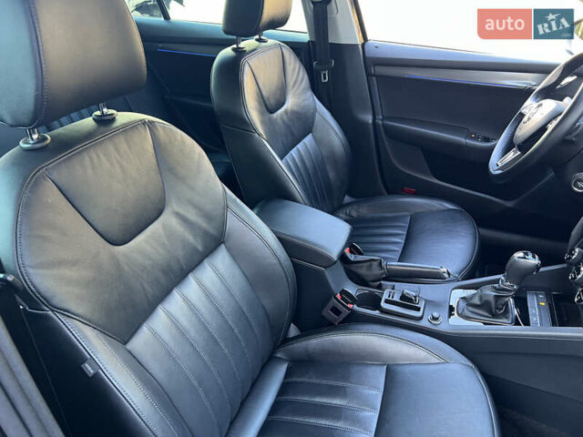 Чорний Шкода Октавія, об'ємом двигуна 1.97 л та пробігом 245 тис. км за 17950 $, фото 84 на Automoto.ua