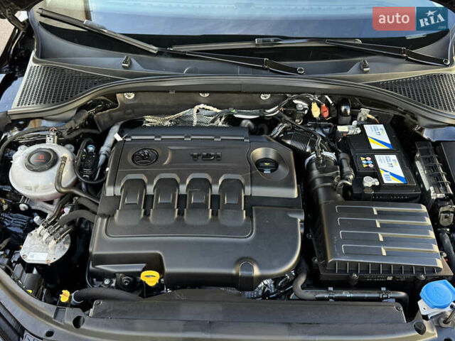 Чорний Шкода Октавія, об'ємом двигуна 2 л та пробігом 218 тис. км за 15299 $, фото 161 на Automoto.ua