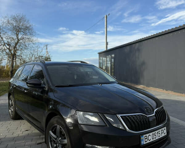 Шкода Октавия 2019 в Львове на Automoto.ua Черный Шкода Октавия, объемом двигателя 1.97 л и пробегом 258 тыс. км за 15600 $, фото 12 на Automoto.ua