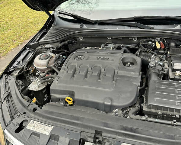 Черный Шкода Октавия, объемом двигателя 1.6 л и пробегом 204 тыс. км за 15200 $, фото 37 на Automoto.ua