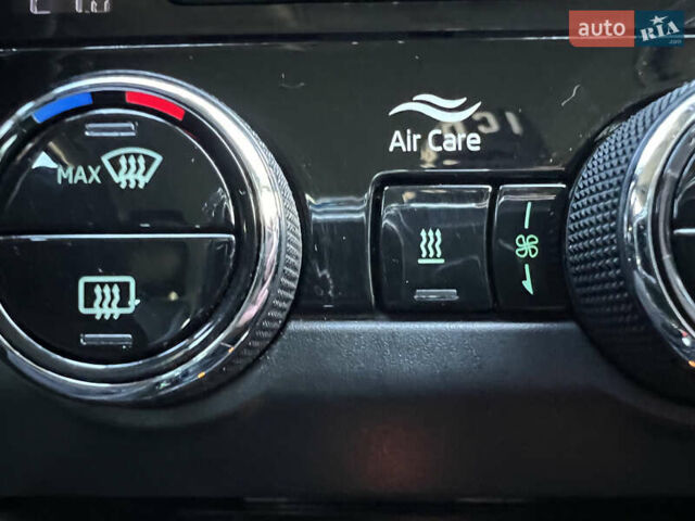 Чорний Шкода Октавія, об'ємом двигуна 1.97 л та пробігом 243 тис. км за 18650 $, фото 71 на Automoto.ua