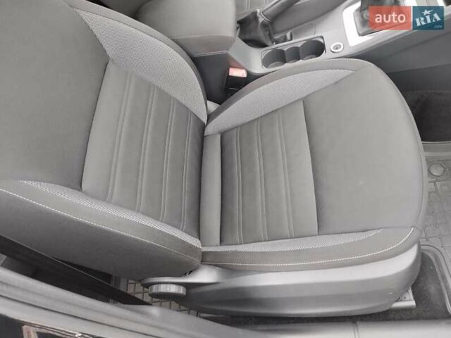 Черный Шкода Октавия, объемом двигателя 1.6 л и пробегом 220 тыс. км за 12350 $, фото 14 на Automoto.ua