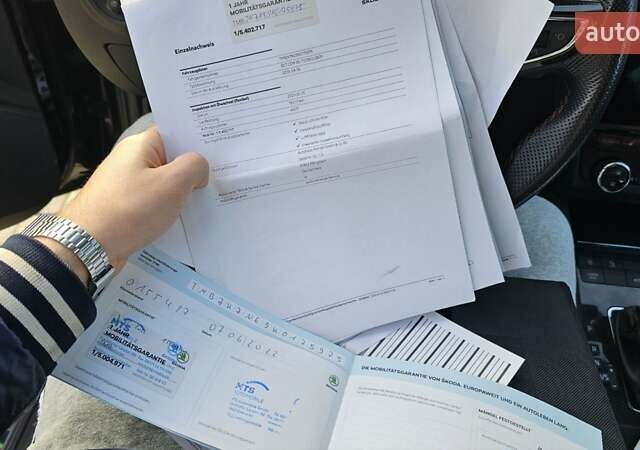 Чорний Шкода Октавія, об'ємом двигуна 1.97 л та пробігом 239 тис. км за 17800 $, фото 16 на Automoto.ua