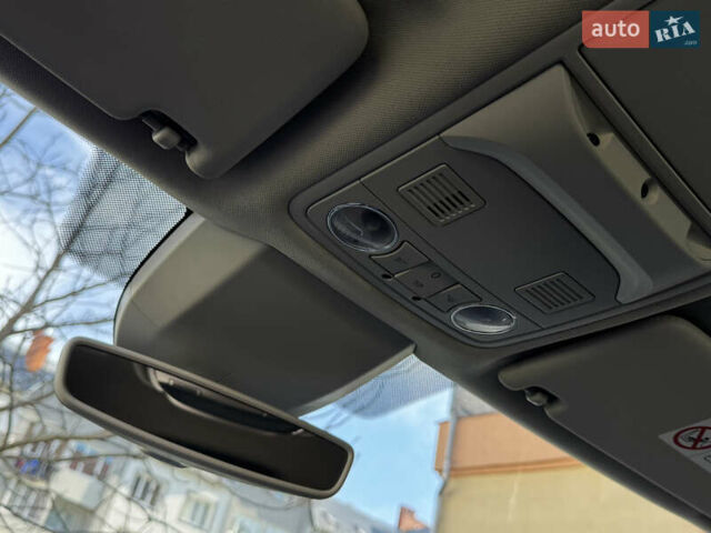 Чорний Шкода Октавія, об'ємом двигуна 2 л та пробігом 218 тис. км за 15299 $, фото 121 на Automoto.ua