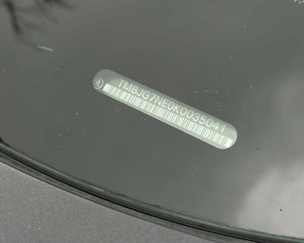 Черный Шкода Октавия, объемом двигателя 1.6 л и пробегом 204 тыс. км за 15200 $, фото 16 на Automoto.ua