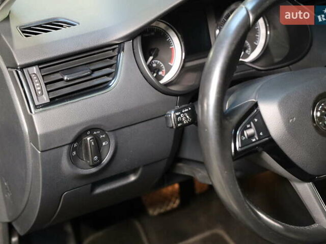 Черный Шкода Октавия, объемом двигателя 1.97 л и пробегом 279 тыс. км за 14900 $, фото 17 на Automoto.ua