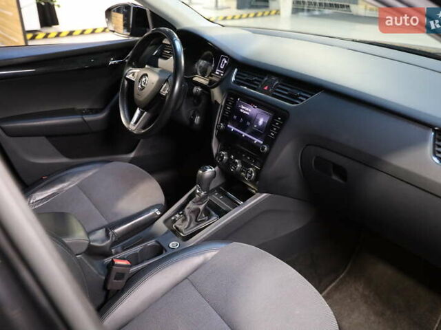 Черный Шкода Октавия, объемом двигателя 1.97 л и пробегом 279 тыс. км за 14900 $, фото 32 на Automoto.ua