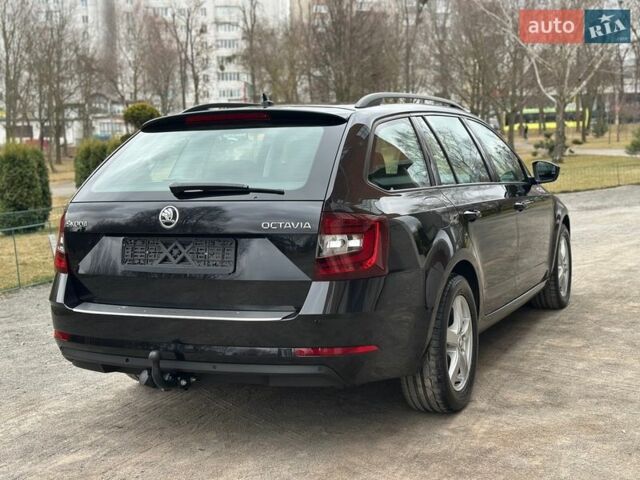 Чорний Шкода Октавія, об'ємом двигуна 1.6 л та пробігом 185 тис. км за 13999 $, фото 16 на Automoto.ua
