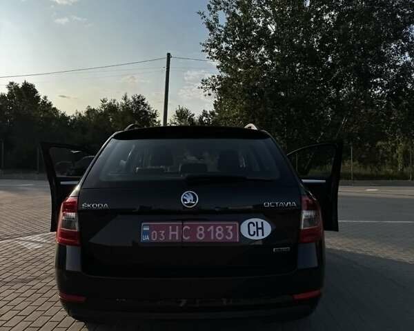 Черный Шкода Октавия, объемом двигателя 1.5 л и пробегом 153 тыс. км за 16399 $, фото 6 на Automoto.ua
