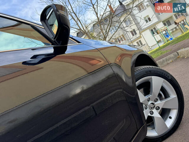 Чорний Шкода Октавія, об'ємом двигуна 2 л та пробігом 218 тис. км за 15299 $, фото 60 на Automoto.ua