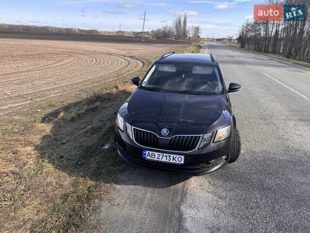Чорний Шкода Октавія, об'ємом двигуна 1.6 л та пробігом 199 тис. км за 15000 $, фото 2 на Automoto.ua