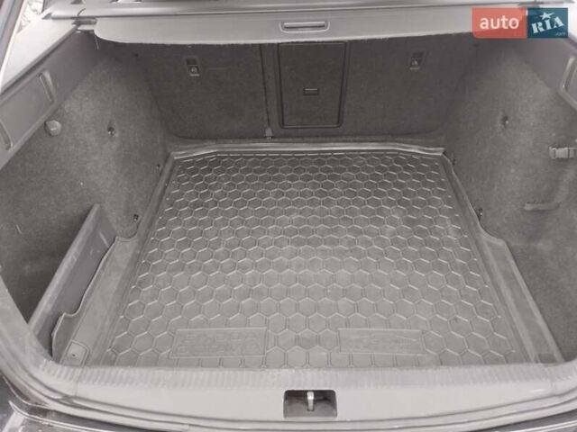 Чорний Шкода Октавія, об'ємом двигуна 1.6 л та пробігом 220 тис. км за 11850 $, фото 30 на Automoto.ua