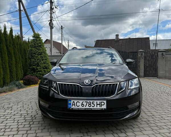 Чорний Шкода Октавія, об'ємом двигуна 1.97 л та пробігом 260 тис. км за 15500 $, фото 1 на Automoto.ua