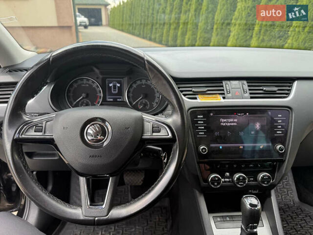 Чорний Шкода Октавія, об'ємом двигуна 1.97 л та пробігом 260 тис. км за 15500 $, фото 15 на Automoto.ua