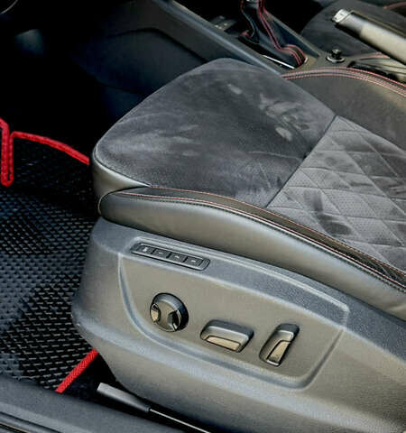 Черный Шкода Октавия, объемом двигателя 1.97 л и пробегом 257 тыс. км за 20950 $, фото 26 на Automoto.ua