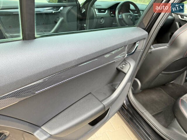 Черный Шкода Октавия, объемом двигателя 2 л и пробегом 245 тыс. км за 22300 $, фото 23 на Automoto.ua