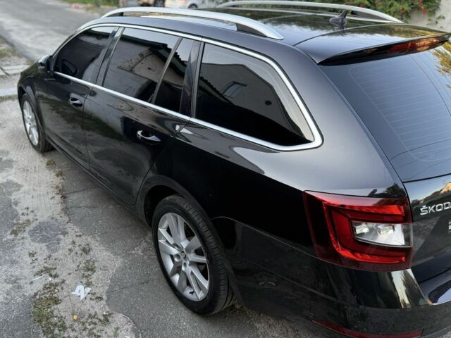 Черный Шкода Октавия, объемом двигателя 2 л и пробегом 320 тыс. км за 18000 $, фото 2 на Automoto.ua