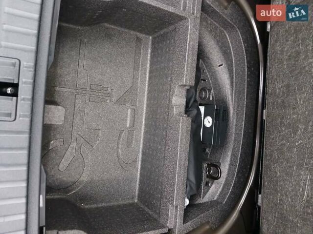 Черный Шкода Октавия, объемом двигателя 2 л и пробегом 168 тыс. км за 20699 $, фото 57 на Automoto.ua