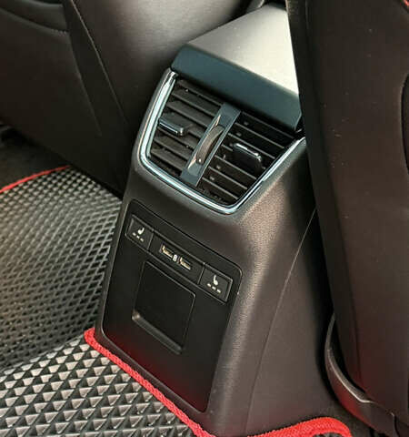 Черный Шкода Октавия, объемом двигателя 1.97 л и пробегом 257 тыс. км за 20950 $, фото 35 на Automoto.ua