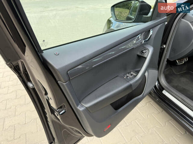 Черный Шкода Октавия, объемом двигателя 2 л и пробегом 245 тыс. км за 22300 $, фото 27 на Automoto.ua