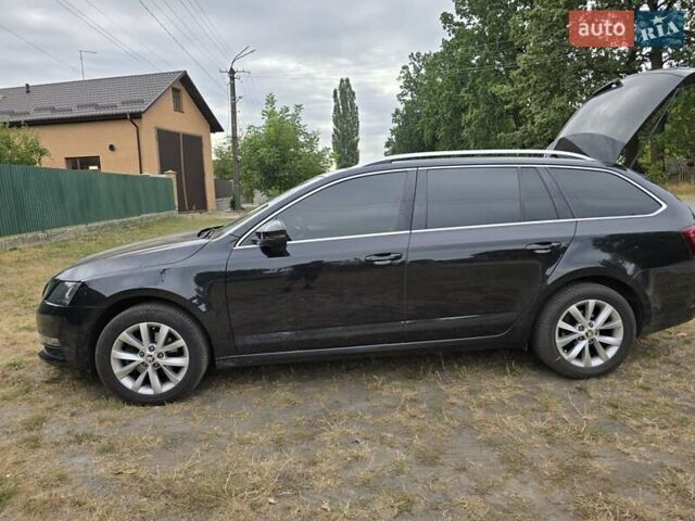 Чорний Шкода Октавія, об'ємом двигуна 1.6 л та пробігом 255 тис. км за 15700 $, фото 8 на Automoto.ua