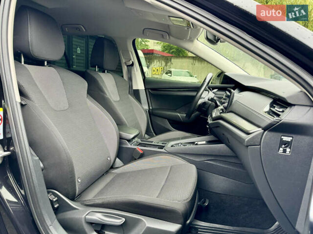 Шкода Октавия 2020 в Виннице на Automoto.ua Черный Шкода Октавия, объемом двигателя 1.97 л и пробегом 250 тыс. км за 18600 $, фото 2 на Automoto.ua