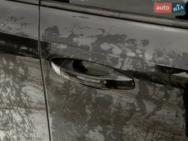 Черный Шкода Октавия, объемом двигателя 2 л и пробегом 230 тыс. км за 15500 $, фото 7 на Automoto.ua