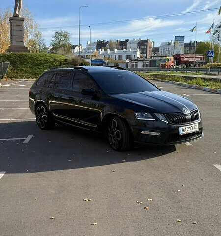 Черный Шкода Октавия, объемом двигателя 1.97 л и пробегом 257 тыс. км за 20950 $, фото 1 на Automoto.ua