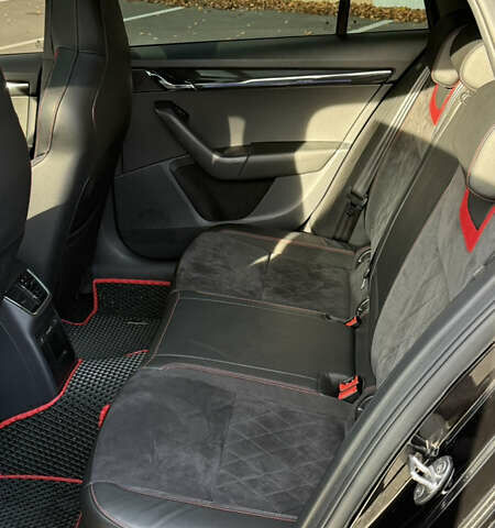 Черный Шкода Октавия, объемом двигателя 1.97 л и пробегом 257 тыс. км за 20950 $, фото 33 на Automoto.ua