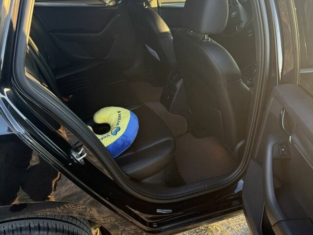 Черный Шкода Октавия, объемом двигателя 2 л и пробегом 320 тыс. км за 18000 $, фото 11 на Automoto.ua