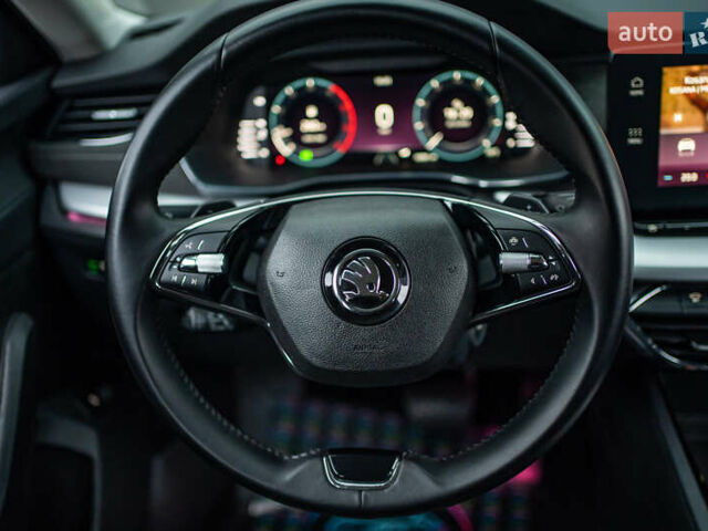 Черный Шкода Октавия, объемом двигателя 1.97 л и пробегом 183 тыс. км за 21400 $, фото 64 на Automoto.ua