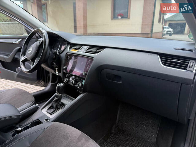 Чорний Шкода Октавія, об'ємом двигуна 1.97 л та пробігом 260 тис. км за 15500 $, фото 13 на Automoto.ua