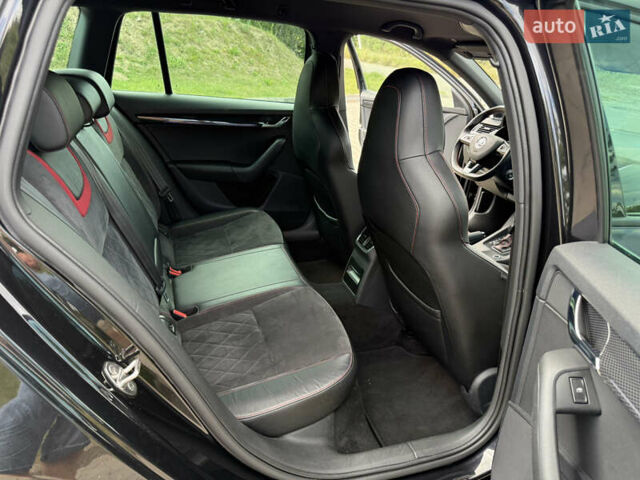 Черный Шкода Октавия, объемом двигателя 2 л и пробегом 245 тыс. км за 22300 $, фото 11 на Automoto.ua