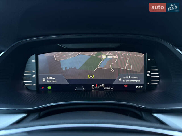 Черный Шкода Октавия, объемом двигателя 2 л и пробегом 198 тыс. км за 19400 $, фото 41 на Automoto.ua