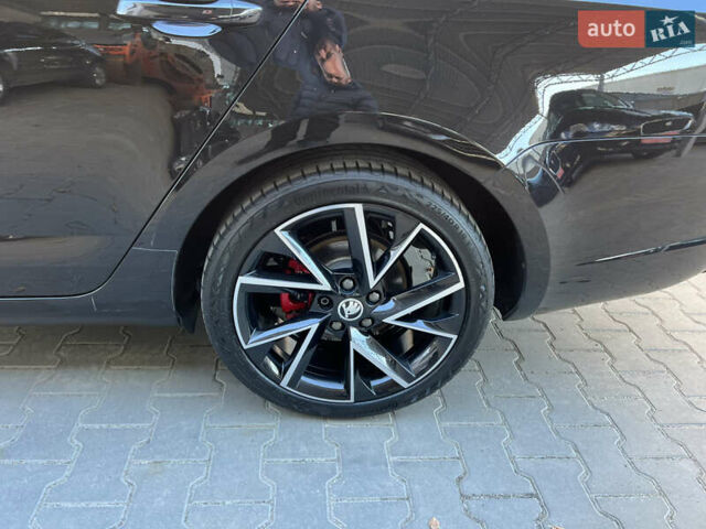 Черный Шкода Октавия, объемом двигателя 2 л и пробегом 245 тыс. км за 22300 $, фото 47 на Automoto.ua