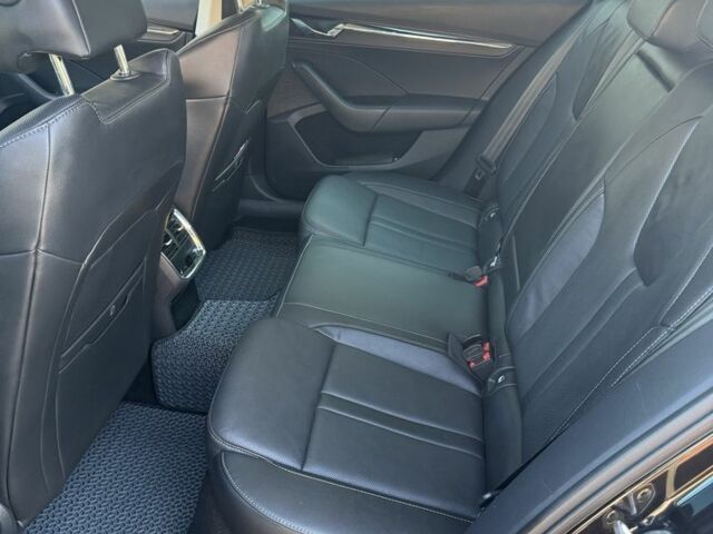 Черный Шкода Октавия, объемом двигателя 2 л и пробегом 200 тыс. км за 23500 $, фото 3 на Automoto.ua