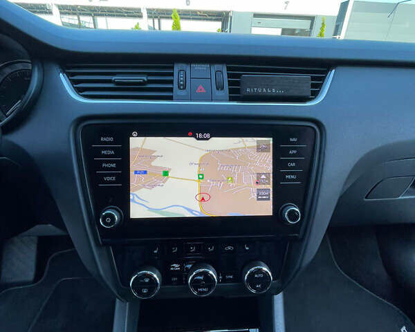 Шкода Октавия 2020 в Хусте на Automoto.ua Черный Шкода Октавия, объемом двигателя 1.98 л и пробегом 229 тыс. км за 18250 $, фото 5 на Automoto.ua