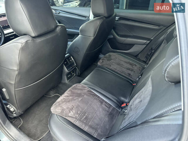 Черный Шкода Октавия, объемом двигателя 2 л и пробегом 170 тыс. км за 20988 $, фото 22 на Automoto.ua