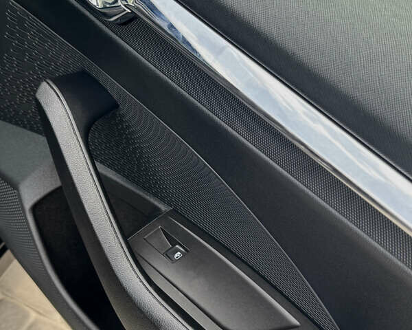 Шкода Октавия 2020 в Чемеровцах на Automoto.ua Черный Шкода Октавия, объемом двигателя 2 л и пробегом 168 тыс. км за 20799 $, фото 45 на Automoto.ua