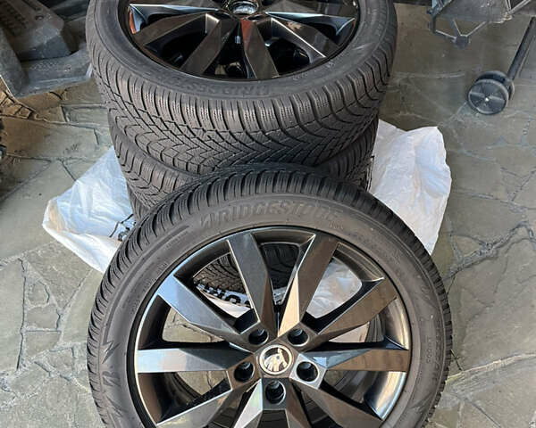 Черный Шкода Октавия, объемом двигателя 1.97 л и пробегом 257 тыс. км за 20950 $, фото 47 на Automoto.ua